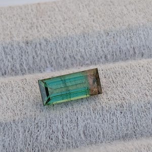 Natural Tourmaline Loose Gemstone 9x4 mm Rectangle Faceted Cut Bi-Color Tourmaline Stone for Ring & Pendant Jewelry 1 Cts