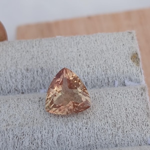 Natuurlijke Oregon-zonnesteen biljoen snijgrootte: 9 x 9 mm 2,30 kt bleke perzik gouden kleuren sunteen losse edelsteen voor het maken van sieraden