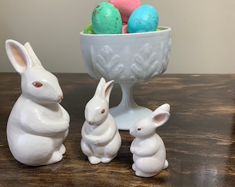 Vintage White Ceramic Rabbit Figurines Easter Bunny Rabbit Statues Set of 3 Rabbits Forest Animals Nursery Decor Woodland Animals Nursery