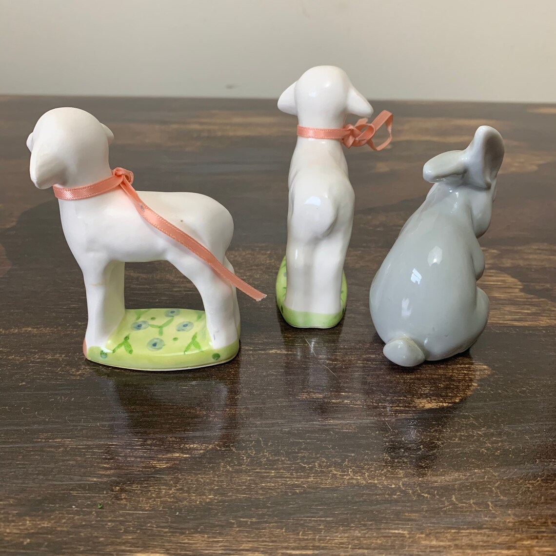 Mini lapins de Pâques, mélange de lapins en céramique