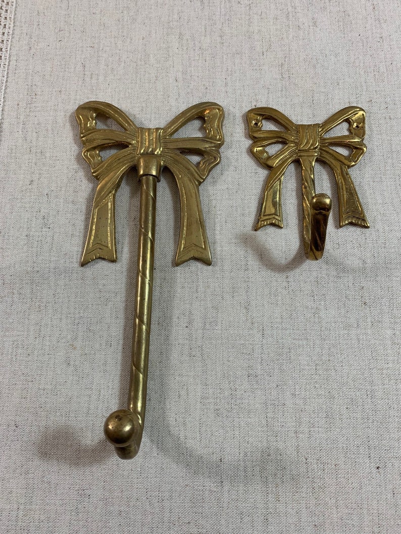Vintage Brass Bow Hook Bow Wall Hook Gold Bow Hook Bow Organizer Nursery Wall Hook zdjęcie 1