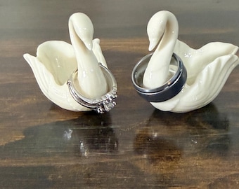 Vintage Lenox Swan Wedding Cake Topper, Swan Ring Holders 2 Inches