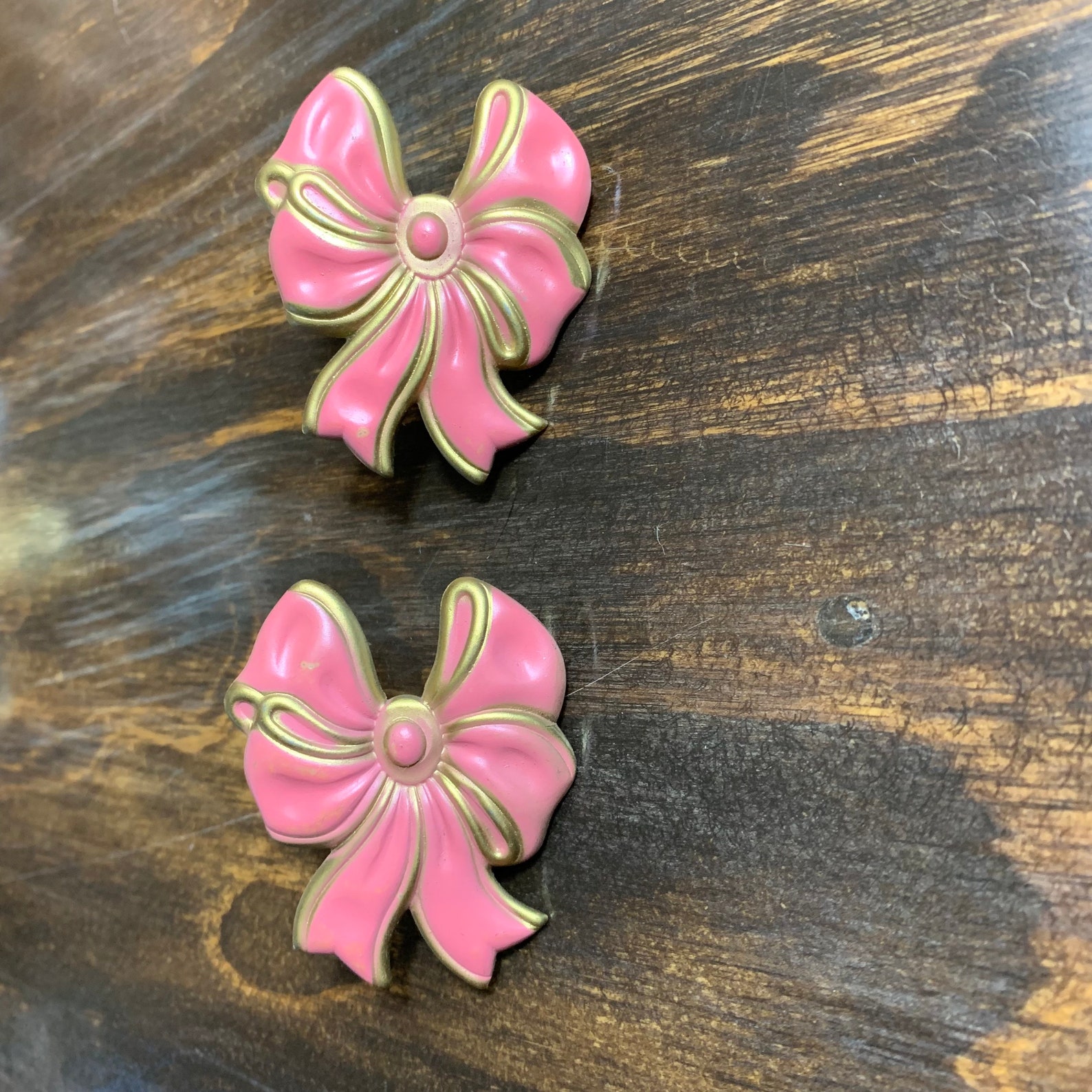 Vintage Bow Curtain Tie Backs Metal Bow Drapery Tack Pink Etsy