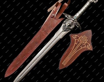 Réplica de la espada medieval del Rey León – Accesorio de fantasía de acero inoxidable, empuñadura plateada grabada. Artículo de colección.