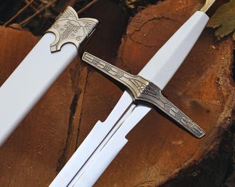 Objeto de colección hecho a mano inspirado en The Witcher / Pieza de decoración fantástica con mango blanco y funda a juego / Regalo para gamers