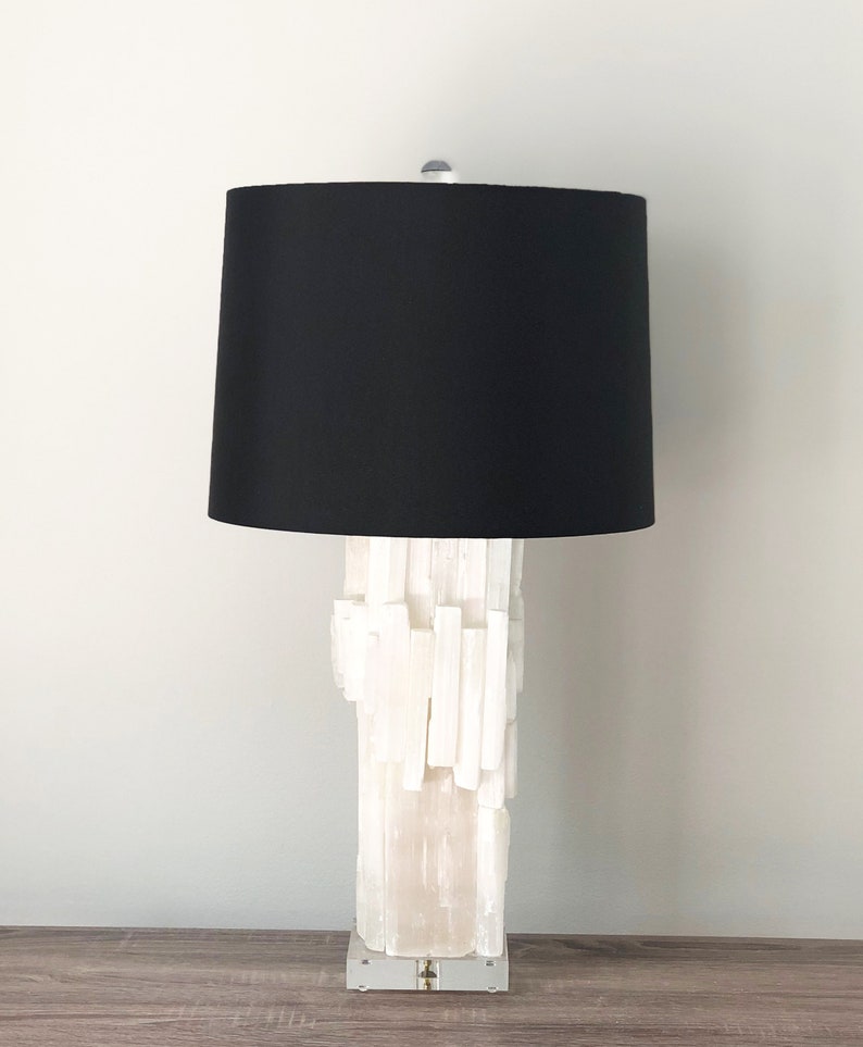 Selenite Table Lamp Crystal Lighting Modern Boho Decor Geode Base Wedding Gift Wand