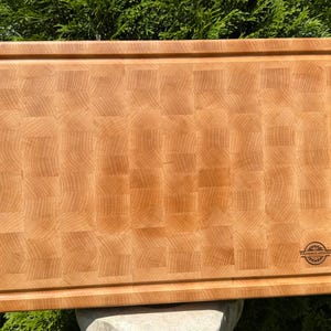 Handmade End Grain Maple Cutting Board: Polivenco Atelier, Knife-Friendly image 9