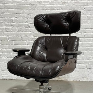 Vintage Mid Century Modern Eames style LOUNGE CHAIR, c. 1970's