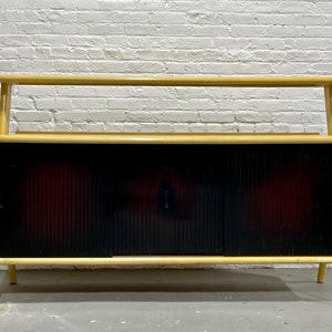 Mid Century MODERN Bleached Mahogany SIDEBOARD in the style of Ico PARISI, c. 1960's image 3