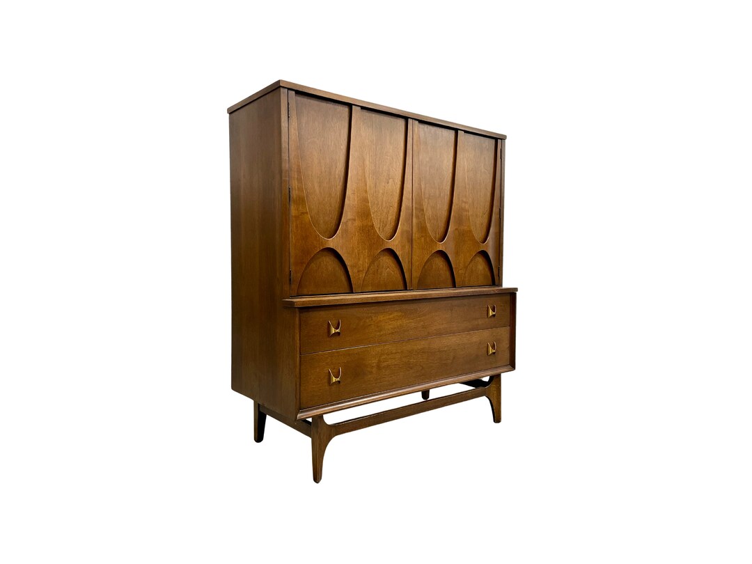 Broyhill mid century furniture deals
