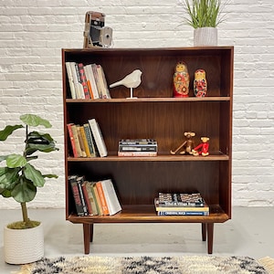 DANISH Mid Century Modern ROSEWOOD BOOKCASE, c. 1960&#39;s