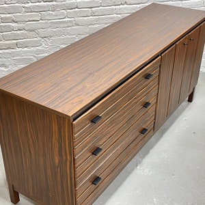 Mid Century Modern Long DRESSER / CREDENZA by American of Martinsville, c. 1960's image 8