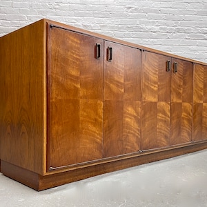 LONG + MAGNIFICENT Mid Century Modern Walnut CREDENZA / Media Stand / Sideboard by Founders