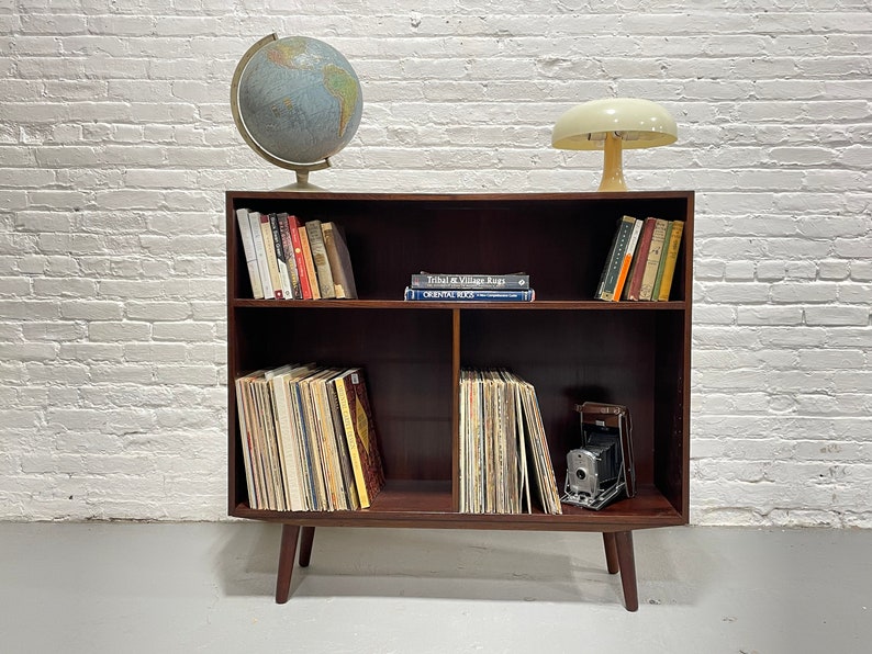 DANISH Mid Century Modern ROSEWOOD BOOKCASE / Vinyl Storage, c. 1960s image 4