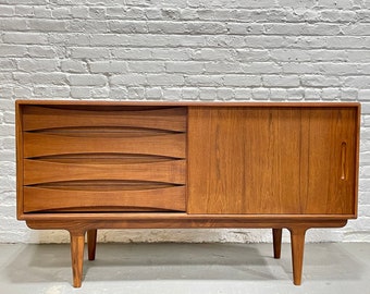 Apartment Sized Mid Century MODERN styled Teak CREDENZA media stand