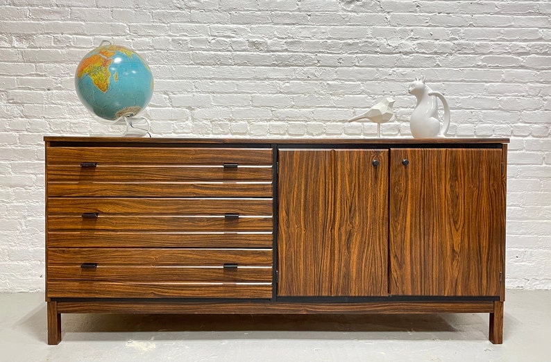 Mid Century Modern Long DRESSER / CREDENZA by American of Martinsville, c. 1960's image 1