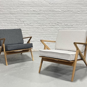 Mid Century Modern Oak Lounge Chair – Handcrafted Armchair with Sculpted Details