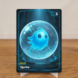 Op de afbeelding: Fantasiekaart met een blauwe sprite in een bel, tegen een donkerblauwe onderwaterwereld. De kaart heeft een zwarte rand met het nummer "3" rechtsboven en het woord "Sprite" onderaan.