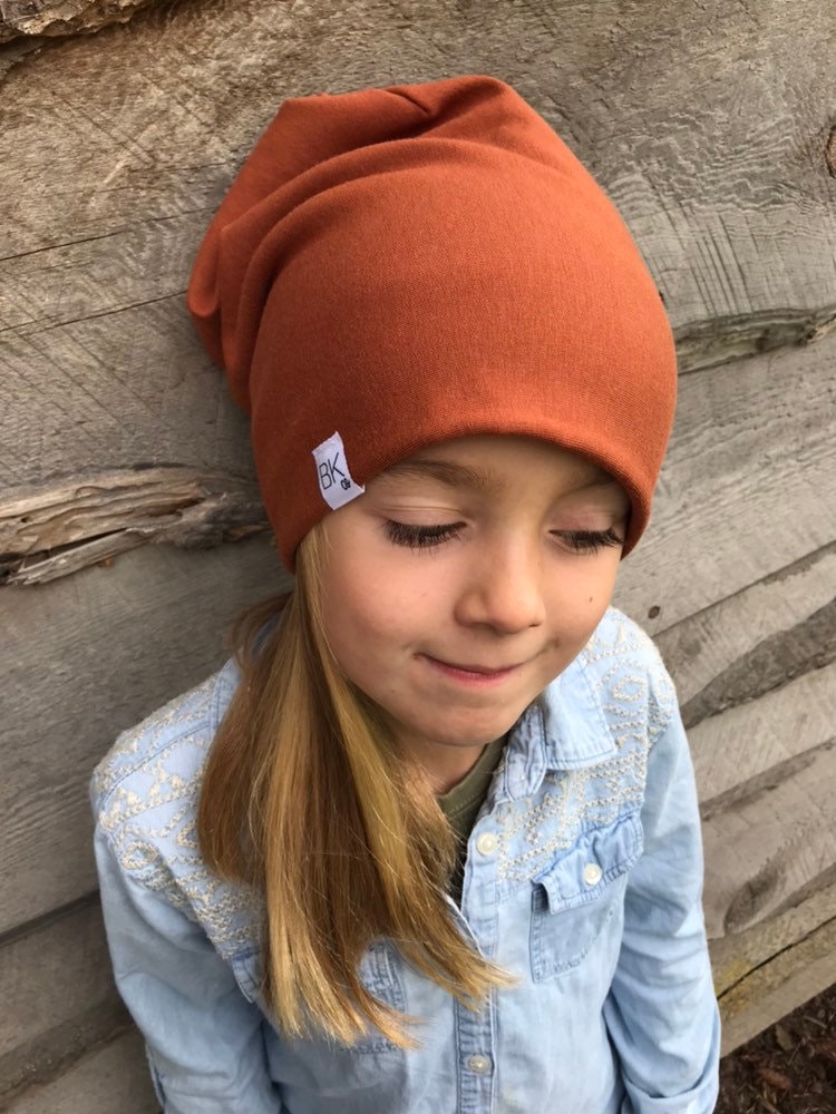 Bamboo Slouch Beanie in Rust | Chemo 