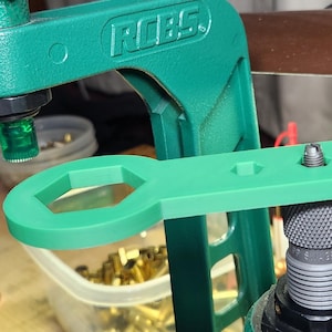 4 in 1 RCBS Wrench for RCBS rifle dies