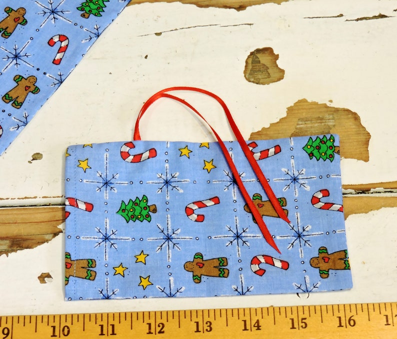5 Christmas Fabric Gift Bags Holiday Treat Bags Party Favor Sacks Keepsake Pouch Gift Card Holders Reusable Gift Wrap itsyourcountry