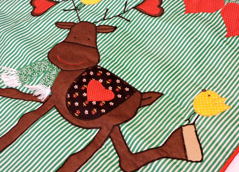 Whimsical Reindeer Wallhanging Patchwork Machine Appliqued Etsy