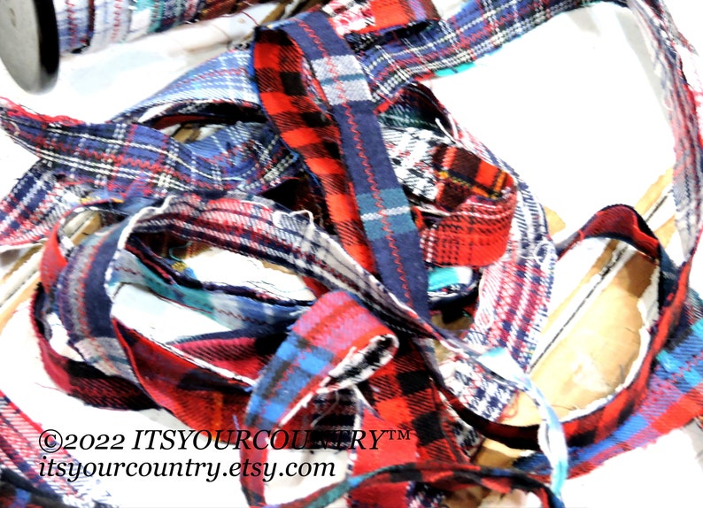 Plaid Flannel Fabric Rag Ribbon Artisan Multicolored Fiber Art Sewing Craft Trim Tattered Cotton Gift Wrap Textile Yarn itsyourcountry Bild 3