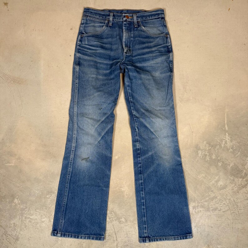 Wrangler 935NAV Cowboy Cut Slim Fit Bootcut Jeans Niebieskie 31x32 wąsy wyblakłe zdjęcie 1