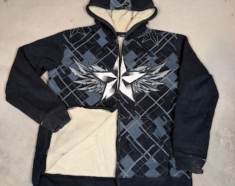 Hybrid Tees Herren Schwarz Geflügelter Stern Sherpa Gefüttert Kapuzenpullover Größe M Y2K Goth