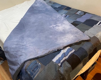 Denim Patchwork Quilt | Raw Hem Upcycled Jean Blanket | Industrial Bedding- Sustainable Queen/Full