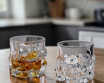 Modern Textured Whiskey Glass, Unique Sculpted Crystal Tumbler, Luxury Bourbon Glaדs, Aesthetic Drinking Glass,Gift for Men & Home Bar Decor