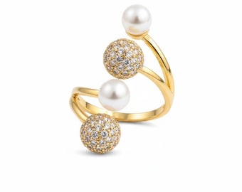 Asymmetrical Pearl and Pave Zircon Ring – 18K Gold Plated Sterling Silver, Adjustable Bague