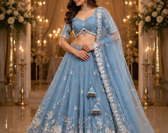 Błękitna żorżeta haftowana ślubna Chaniya Choli z dupatta