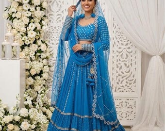 Himmelblauer Georgette Lehenga Choli, Paillettenstickerei, Rüschensaum, Hochzeitsoutfit