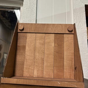 Shaker Box Display image 2