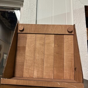 Shaker Box Display image 3