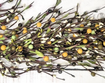 Olive and Sage Green Berry Garland-St. Patricks Day Garland-Green Decor-Wedding Table Runner-Summer Garland-Spring Table Runner-Summer Decor