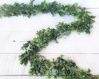 Greenery Garland-Spring 2024 Boxwood Garland for Home-Spring Décor,for Mantel-Farmhouse Décor,Kitchen,Living Room,Table Garland-Backdrop