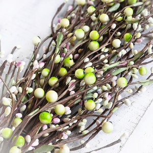 Cottagecore Decor-Spring Garland-Light Green Garland-Spring Home Decor-Spring Table Runner-Summer Decor-Wedding Garland-Summer Table Runner