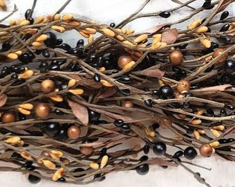 Fall Home Decor-Garland for Mantle-Fall Table Decor-BLACK & TAN Garland-Rustic Table Runner-Halloween Garland-Rustic Home Decor-Tan Garland
