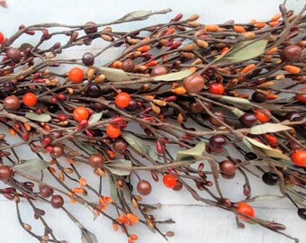 Modern Farmhouse Decor-PUMPKIN SPICE-Fall Table Runner-Autumn Tablescape-Fall Home Décor-Fall Garland for Mantle-Rustic Garland for Fall