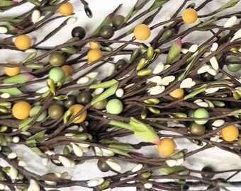 Green Berry Garland-Cottagecore Home Decor-Spring Home Decor-Summer Garland-Table Decor-Wedding Garland Decor-Spring/Summer Table Runner