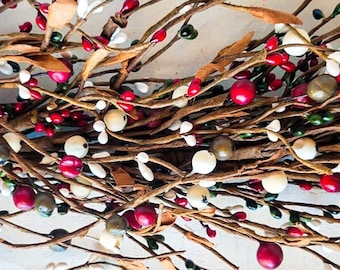 Christmas Berry Garland-Christmas Home Decor-Red Green and White Berry Mixed Garland-Christmas Table Decor-Rustic Holiday Mantel Decor