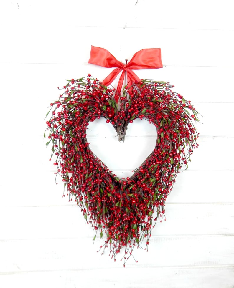 READY to SHIP-Valentines Wreath-Valentines Day Decor-Red Heart-Wreath-Valentines Day Gift Wreath-Anniversary Gift-Weddings