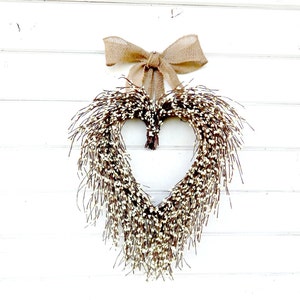 Mother's Day Wreath-ANTIQUE WHITE HEART-Mother's Day Gift-Gift for Mom-Housewarming-Valentine's Day Decor-Anniversary Gift-Sympathy Gift