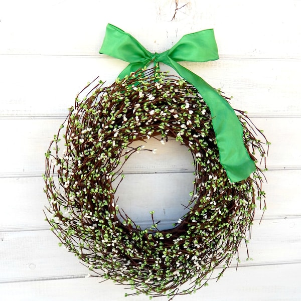 St. Patrick's Day Wreath-Spring Green Wreath Home Décor-Summer Wreaths-Handmade Door Wreath-Spring Home Décor-Modern  Farmhouse Wall Decor