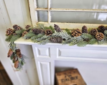 Christmas Pinecone Garland-Faux Garland-Holiday Garland-Christmas Mantel Decor-Rustic Winter Garland-Holiday Home Decor-Christmas Table