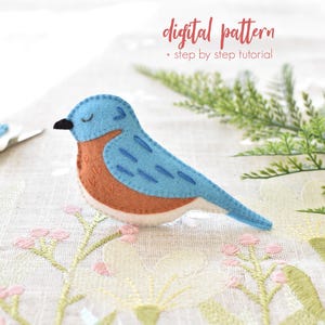 Felt Bluebird Sewing Pattern - PDF and SVG Files. Embroidered Felt Bird Ornament