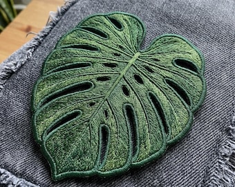 Monstera Leaf Patch, Tropical Plant Embroidery, Iron On or Sew On Green Leaf Badge, Gift for Plant Lovers, Botanical Urban Jungle Aesthetic