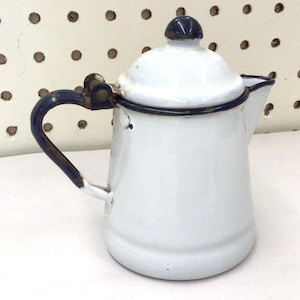 Pretend Play Blue and White Enamel Small Percolator